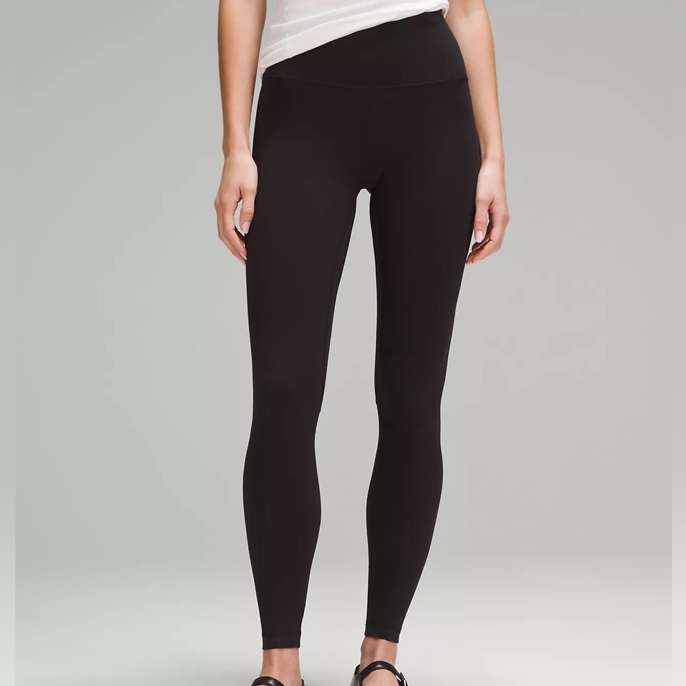 Lululemon black align leggings